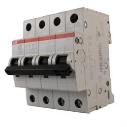 S204 B25 INTERRUTTORE AUTOMATICO 6KA 4P